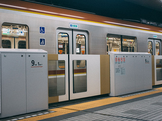 https://tourcrafters22.adventure-spark.com/wp-content/uploads/2022/07/tokyo-subway.jpg